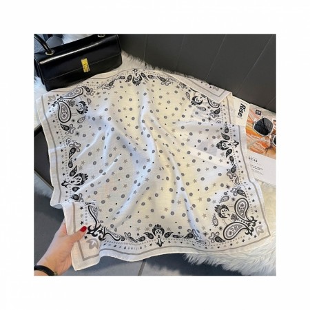 Skjer svart og hvitt 